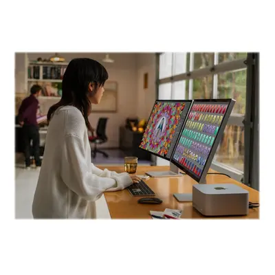 Apple Studio Display Standard glass 27" 5120 x 2880 (5K) Thunderbolt 3