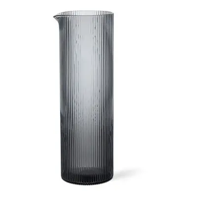 Ferm Living Ripple vandkaraffel 1,12 L Smoked grey