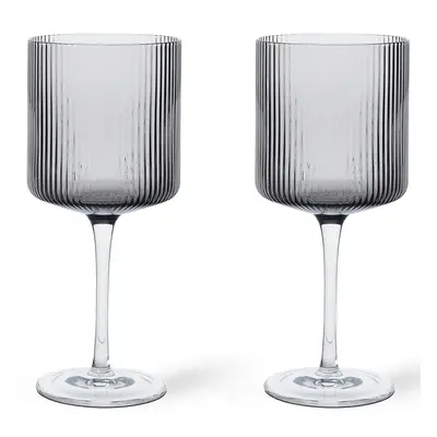 Ferm Living Ripple rødvinsglas 32,5 cl 2-pak Smoked grey